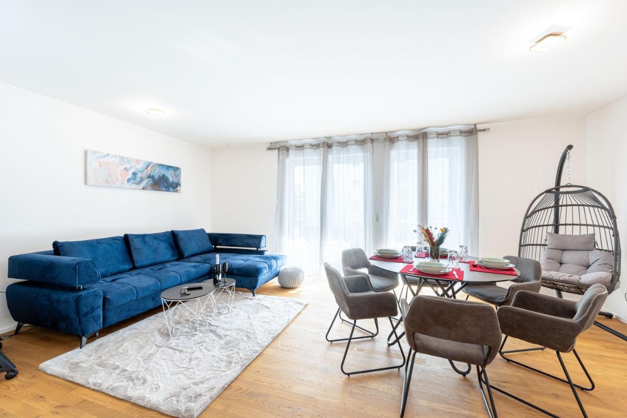 Lit Living: Luxus - Box Spring - Parking - Terrace Lägenhet Ludwigshafen am Rhein Exteriör bild