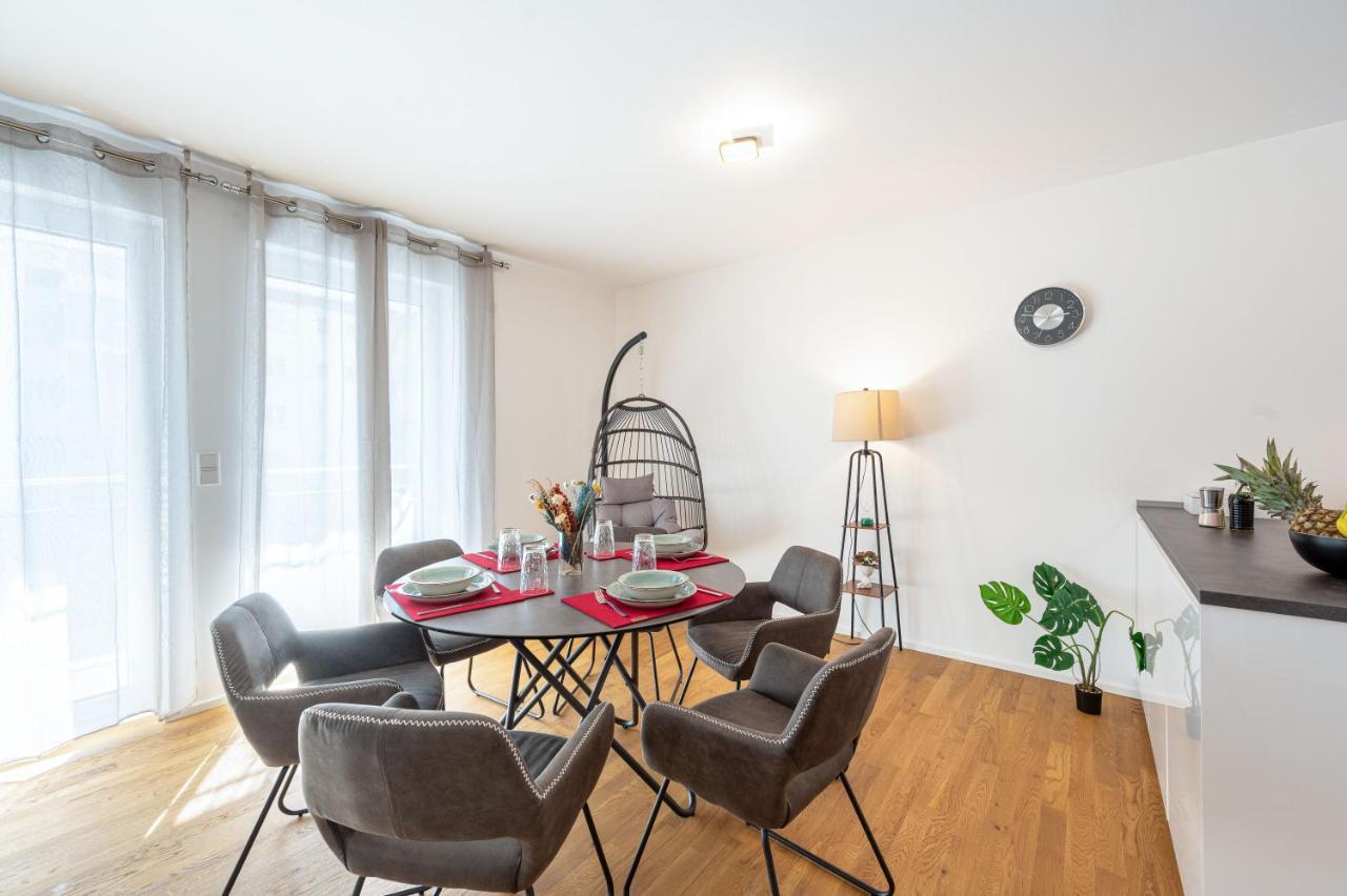 Lit Living: Luxus - Box Spring - Parking - Terrace Lägenhet Ludwigshafen am Rhein Exteriör bild