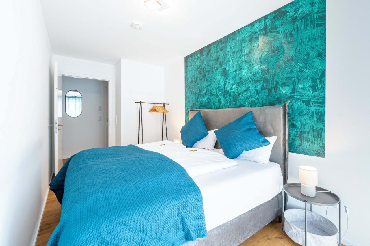 Lit Living: Luxus - Box Spring - Parking - Terrace Lägenhet Ludwigshafen am Rhein Exteriör bild